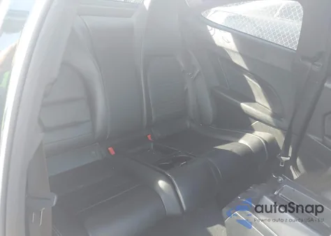 2012 Mercedes-Benz C 250 z USA, uszkodzony, nr VIN WDDGJ4HB6CF754679